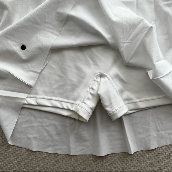 NIKE Dri-FIT UV Ace Women's Golf Skirt - Picture 12 of 15